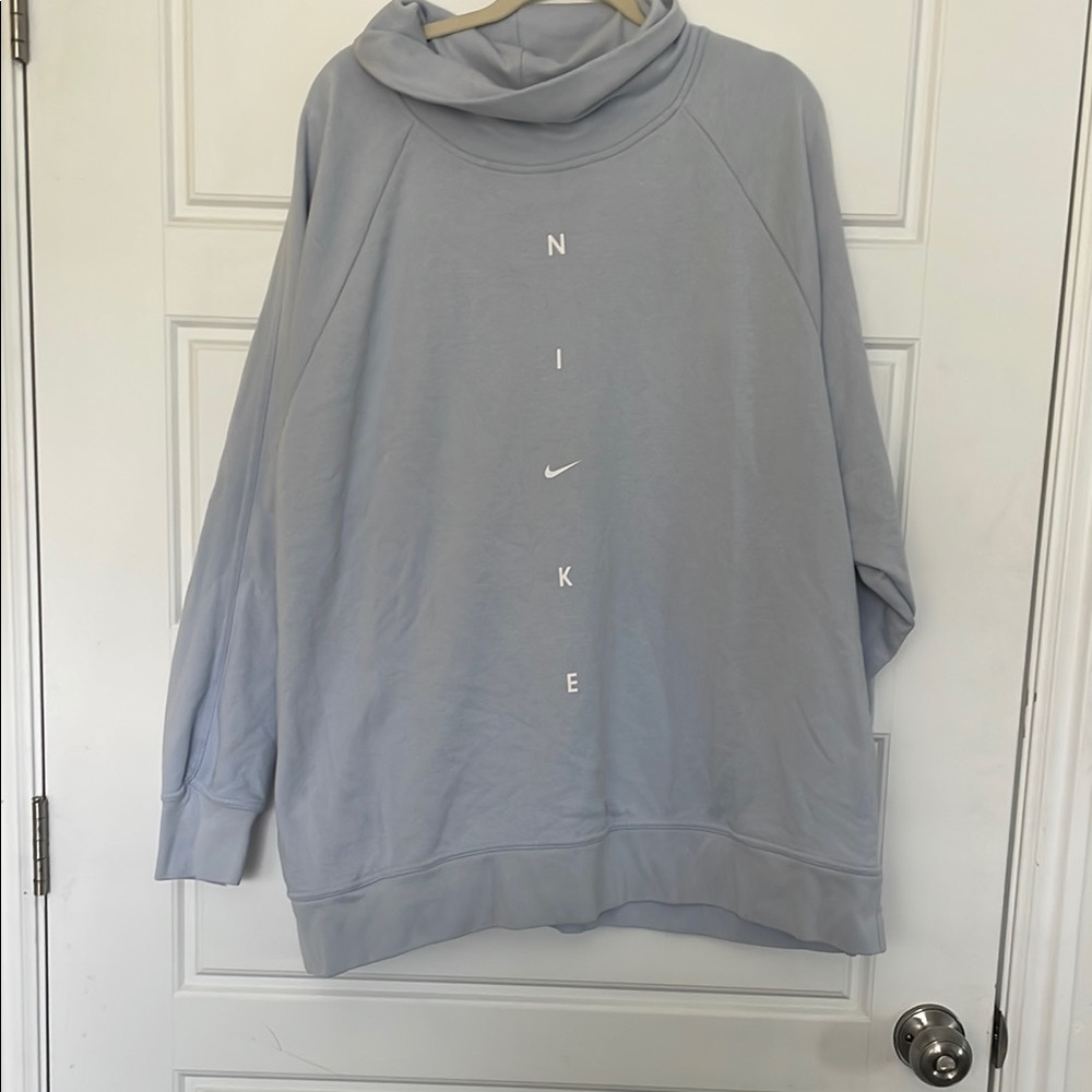 Nike Light Blue sweatshirt 3X